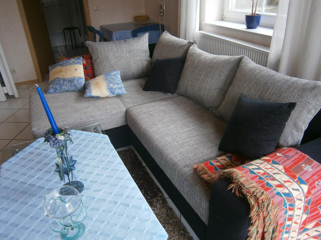 Eifeler Ferienwohnung Nettersheim Quarto foto